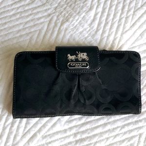 Coach wallet